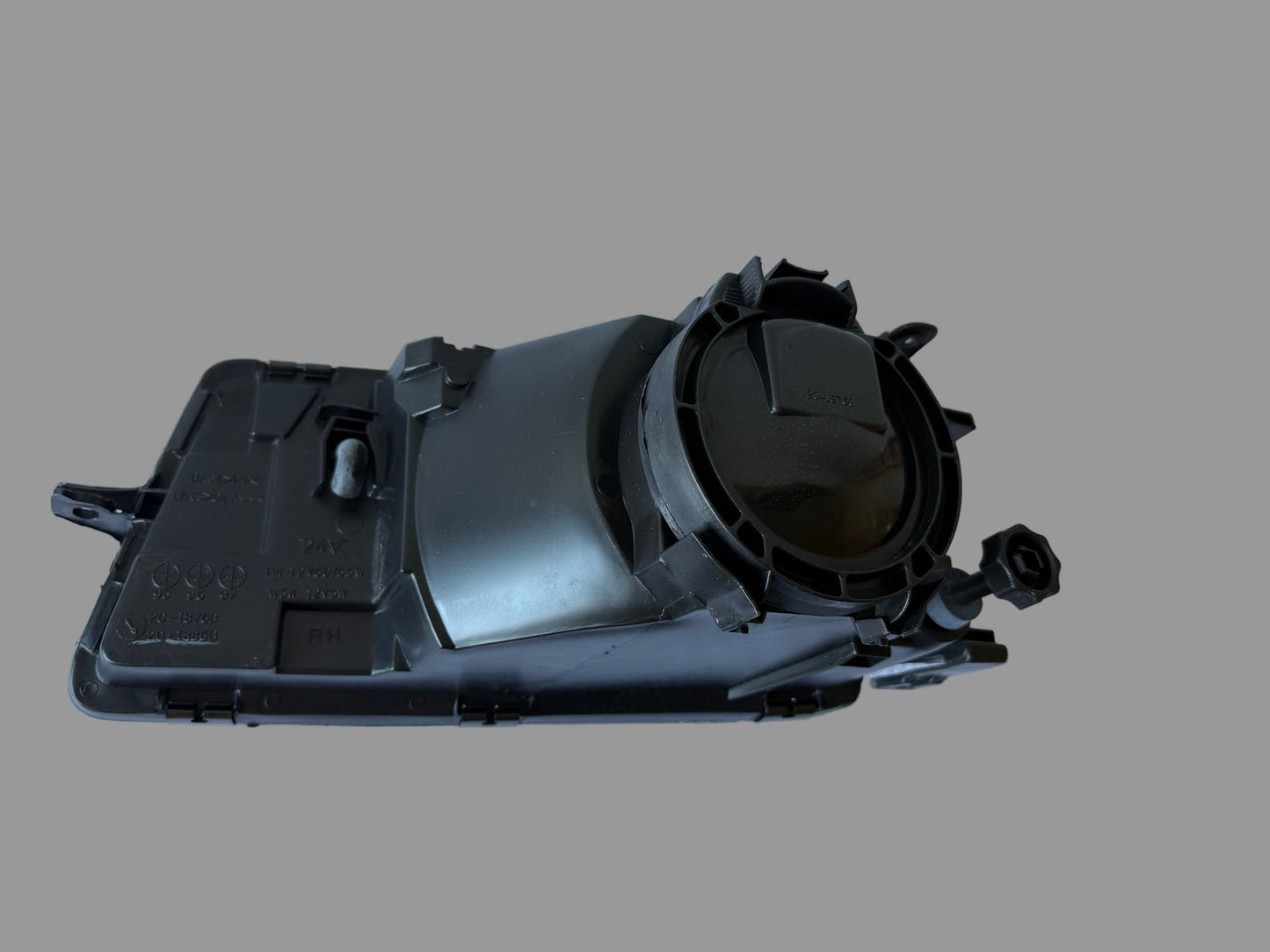 TYC 20-3449-05-2 – Phare avant droit – Opel Vectra A (1988–1992) – Halogène H4 – Manuel