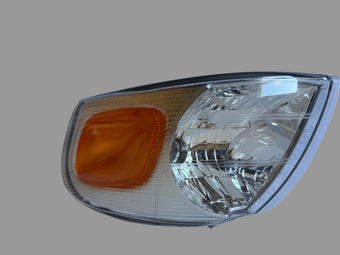 compare product TYC 18-5556-01-2 – Clignotant avant gauche – Opel Sintra (1996–1999) – Blanc limpide