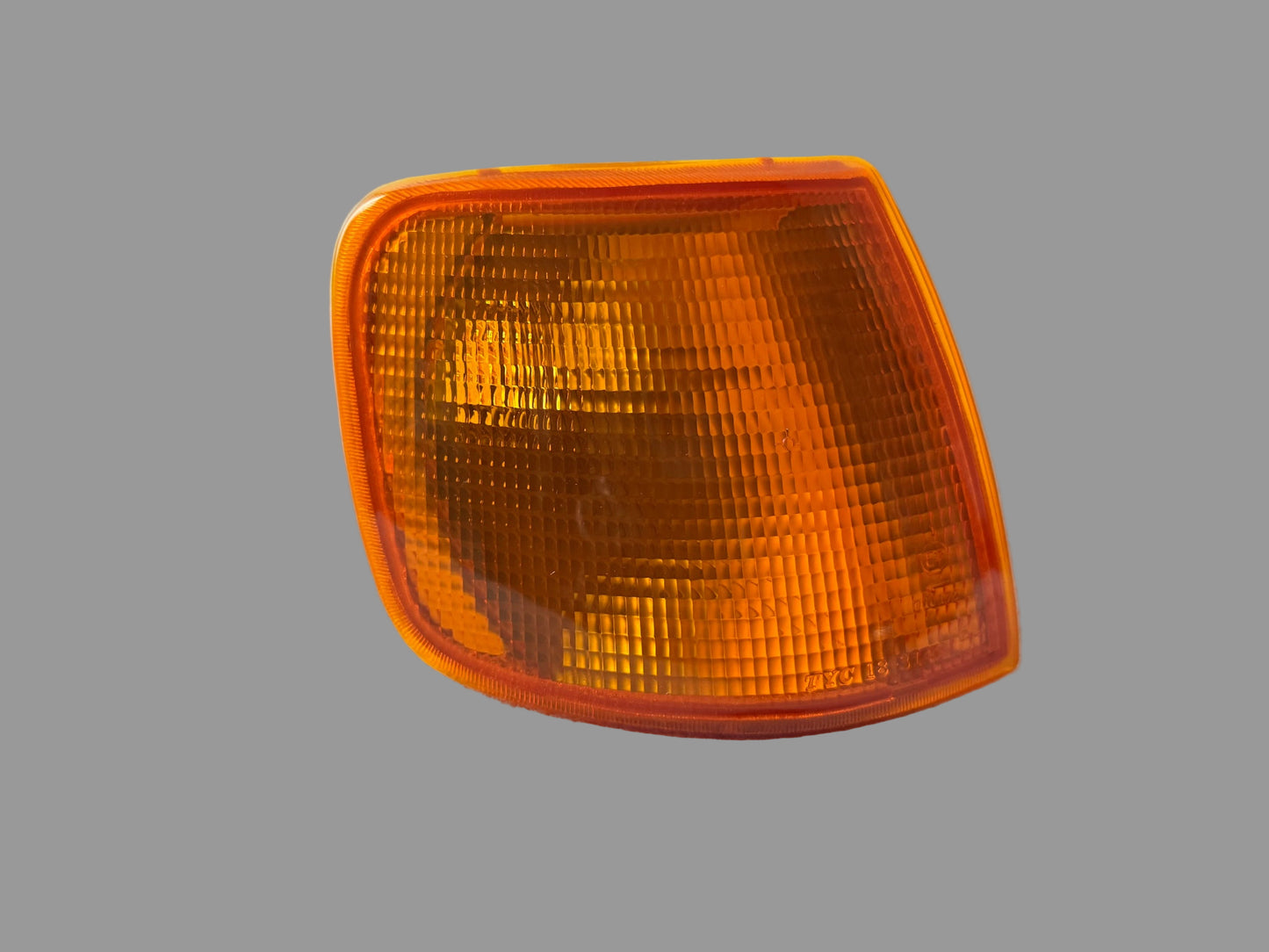 TYC 18-5402-05-2 – Clignotant Avant Gauche – Ford Transit (1991–2000)