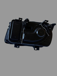 Farol dianteiro direito TYC 20-5677-08-2B Volkswagen Bora 1998 -2005 - H3 / H4