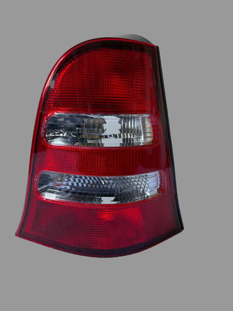 compare product DEPO 440-1918R-UE-CR – Feu arrière droit – Mercedes Classe A W169 (2002–2008)