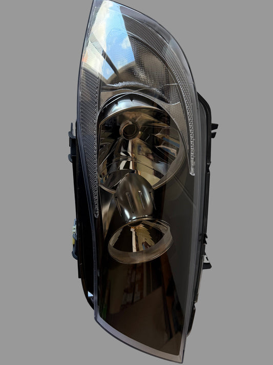 DEPO 444-1150L-LDEM2 – Phare avant gauche – BMW Série 3 E90 Berline / E91 Touring (2005–2007) – Halogène et LED