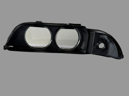 TYC BM0445013 - Lentille de phare droite Blanc - BMW Série 5 E39 (1995- 2000)