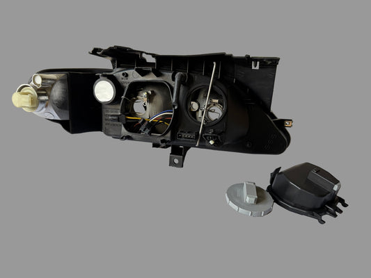 TYC 20-5750-18-2 – Phare avant gauche – Opel Vectra B (1999–2002) – Halogène H7/H7 – Électrique