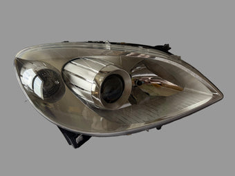 compare product TYC 20-11573-05-2 - Phare avant droit - Mercedes Classe B W245 (2005-2011) - H7/H7