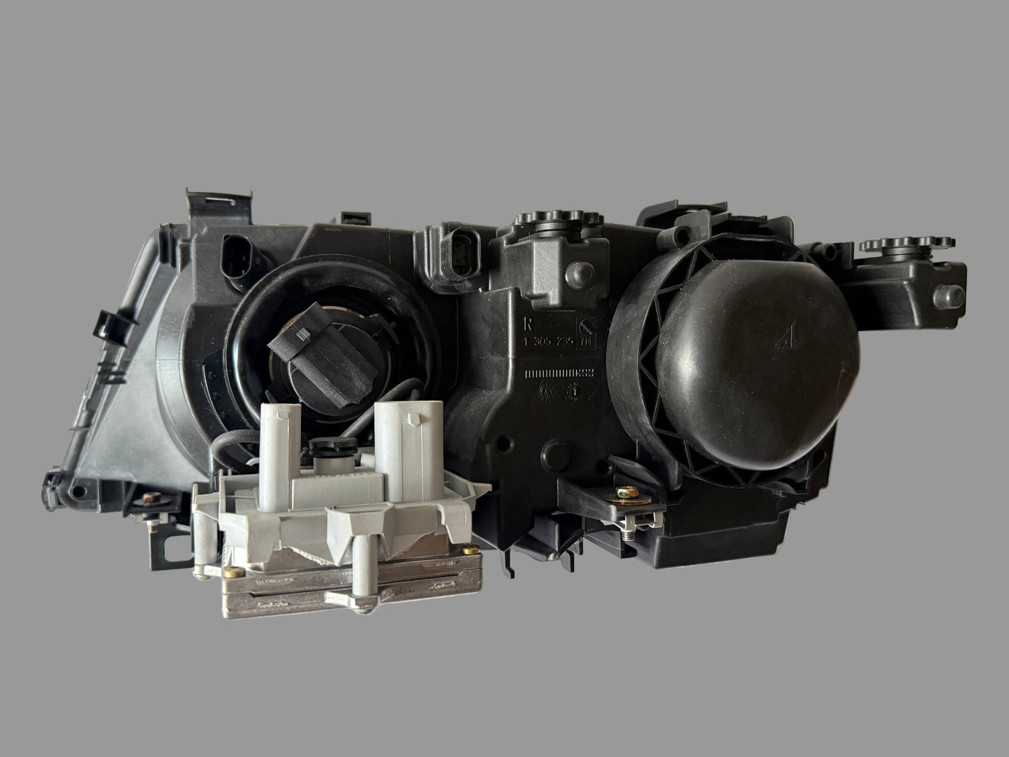 Bosch 0 301 157 282 – Phare avant droit – BMW Série 3 E46 Coupé/Cabriolet (2000–2007) – Bi-Litronic Xenon H7/D2S