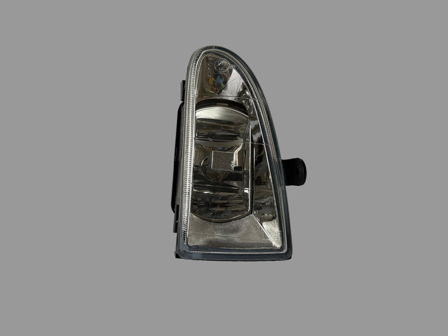 Valeo 086392 – Antibrouillard avant droit – Ford Fiesta (08/1995–08/1999) – Halogène H1 – Complet