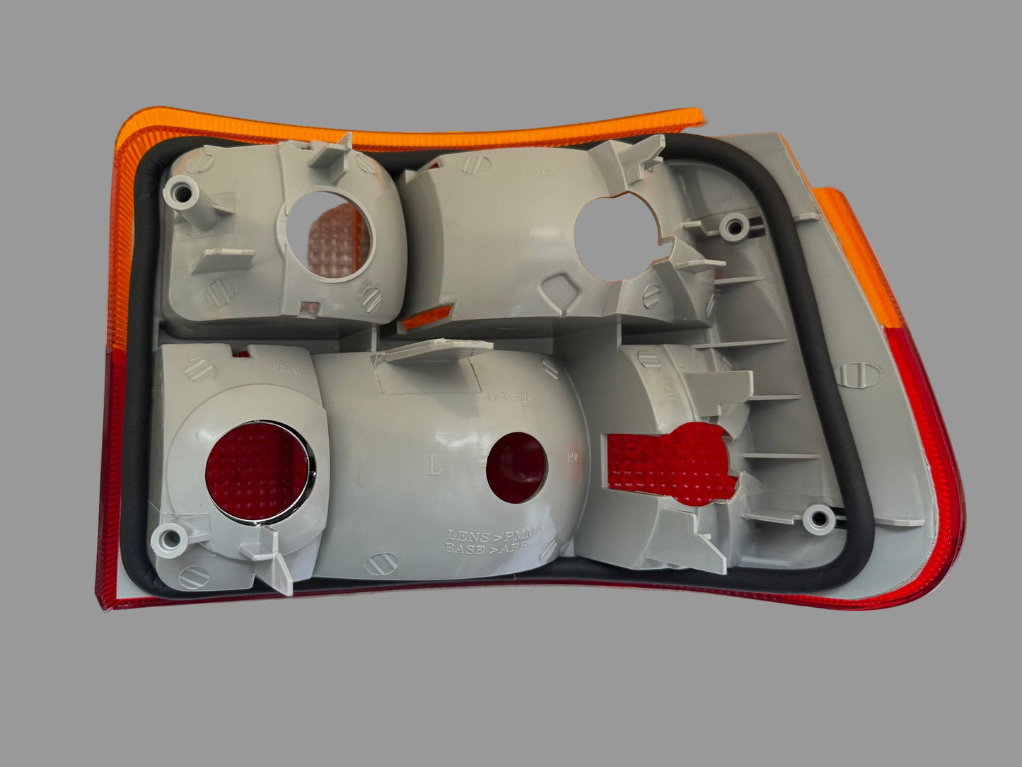 TYC 11-0372-01-2 -Feu Arrière Gauche - Opel Astra F (1991 - 1994) Version Hayon