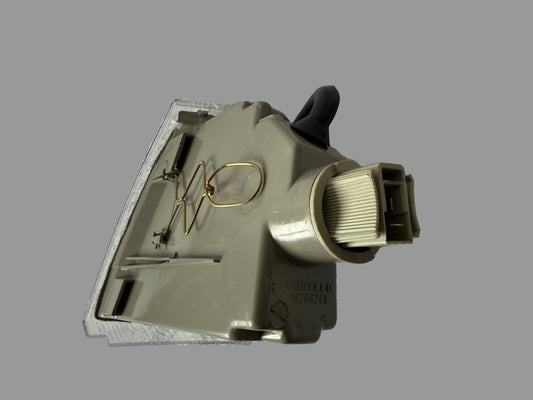 Magneti Marelli LLA801 / 712167660009 – Clignotant Avant Droit – Opel  Omega A 1986–1990- Occasion