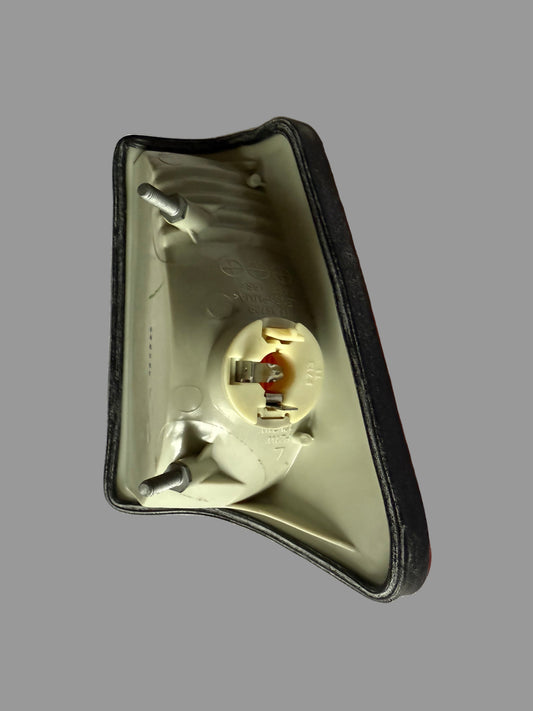 TYC 18-3570-05-2B – Indicatore di direzione anteriore sinistro arancione – Mercedes-Benz 207D Bus (1989–1995)